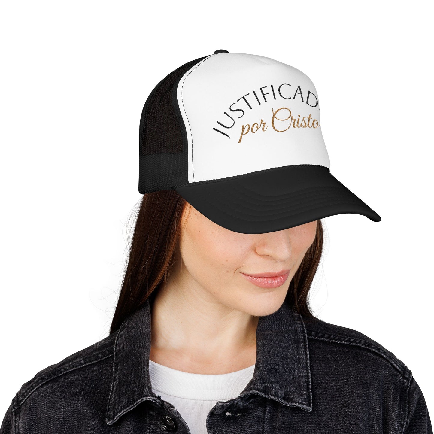 Justificados por Cristo Foam Trucker Hat
